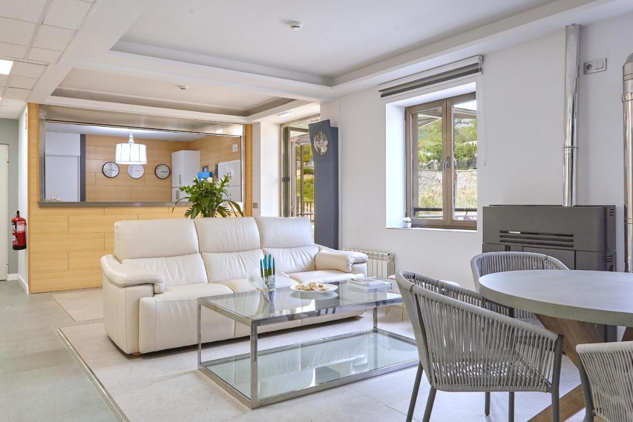 Hostal Fontanan La Pola de Gordon Экстерьер фото